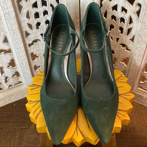 Lauren Ralph Lauren Sage Green Suede Pointed Heels - Picture 3 of 7